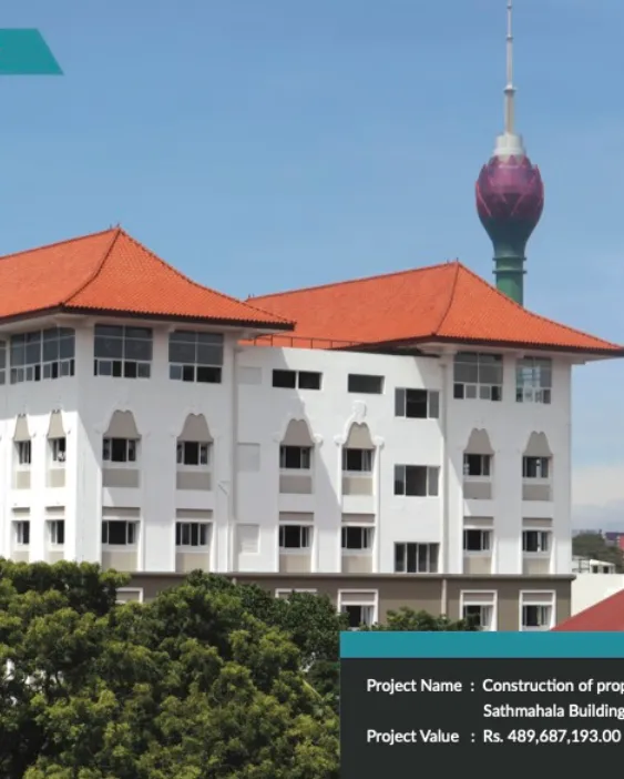 Sathmahala Building At Ananda College